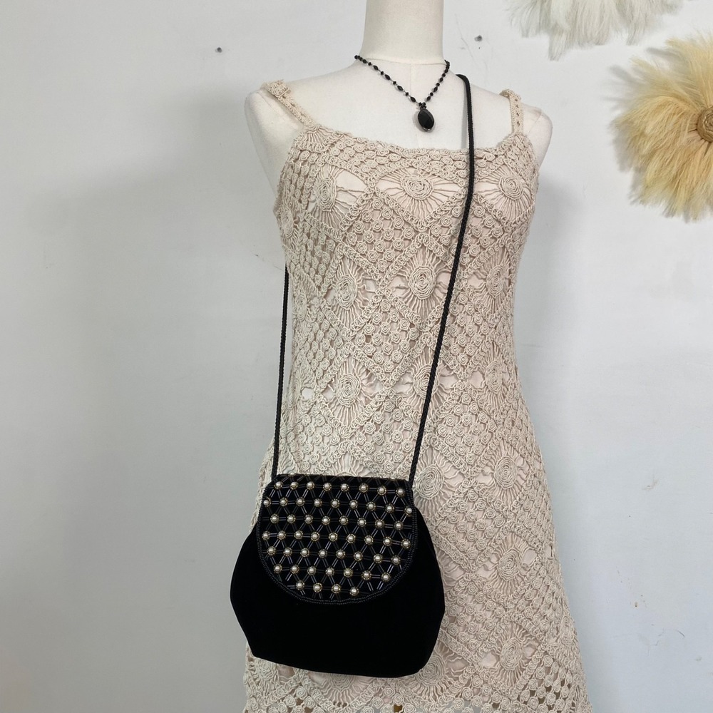 NWT Vintage Trimmings Velvet‎ Whimsigoth Crossbody Purse Bag Pearl Prom Event